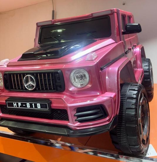 صورة جيب مرسيدس أطفال كهربائي